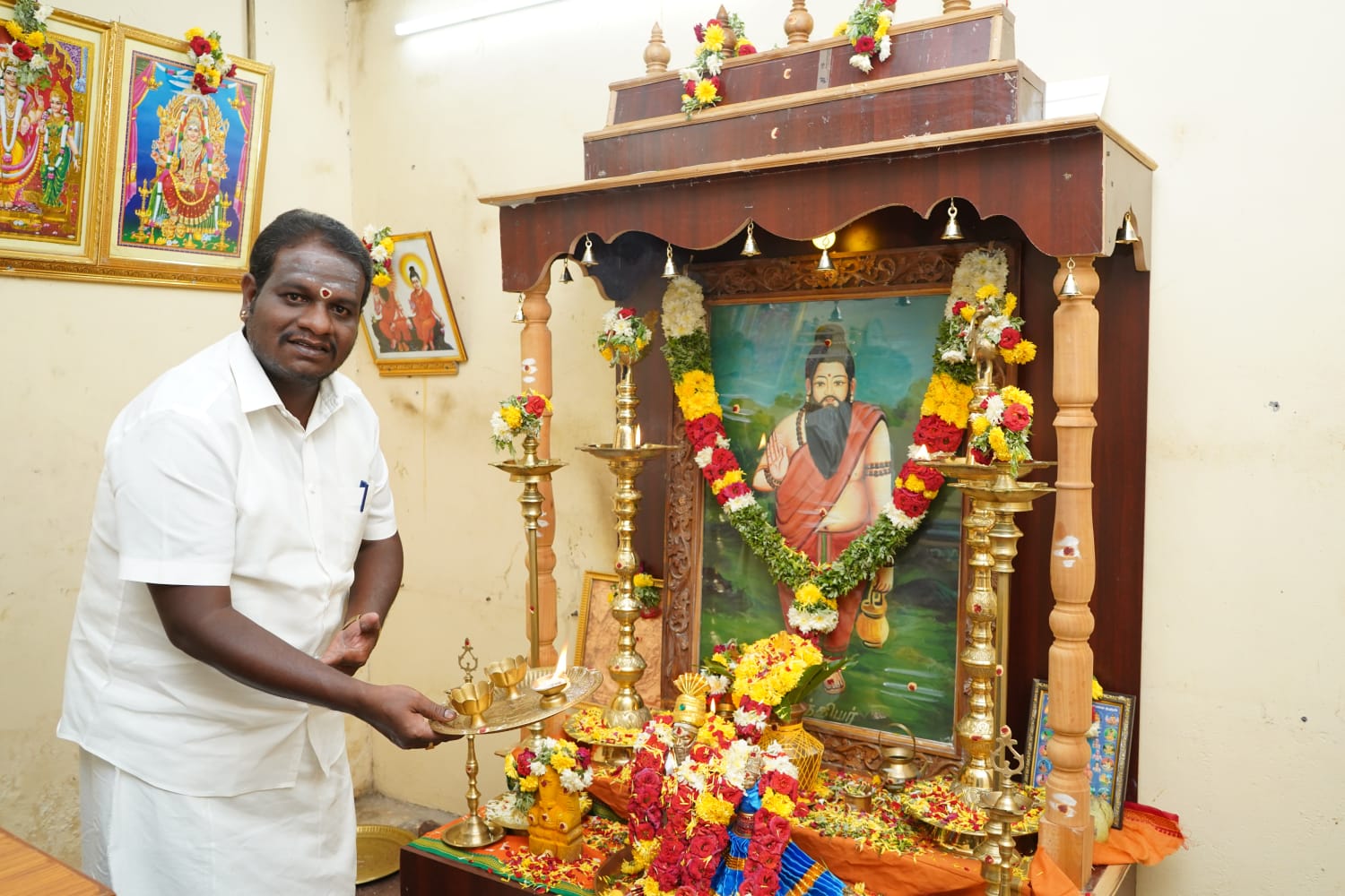 Guruji Thillaimani gallery image